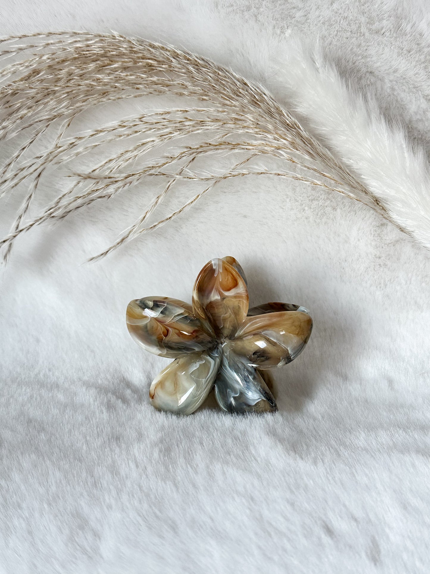 Moonstone Bloom ~ Haarspange