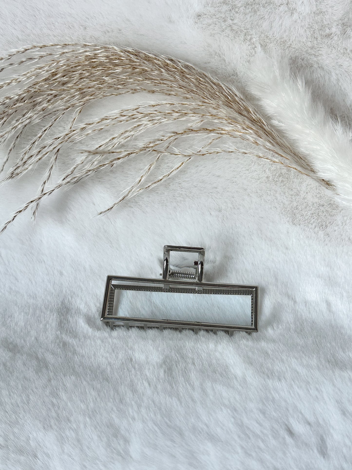 24/7 Hair Clip Gold