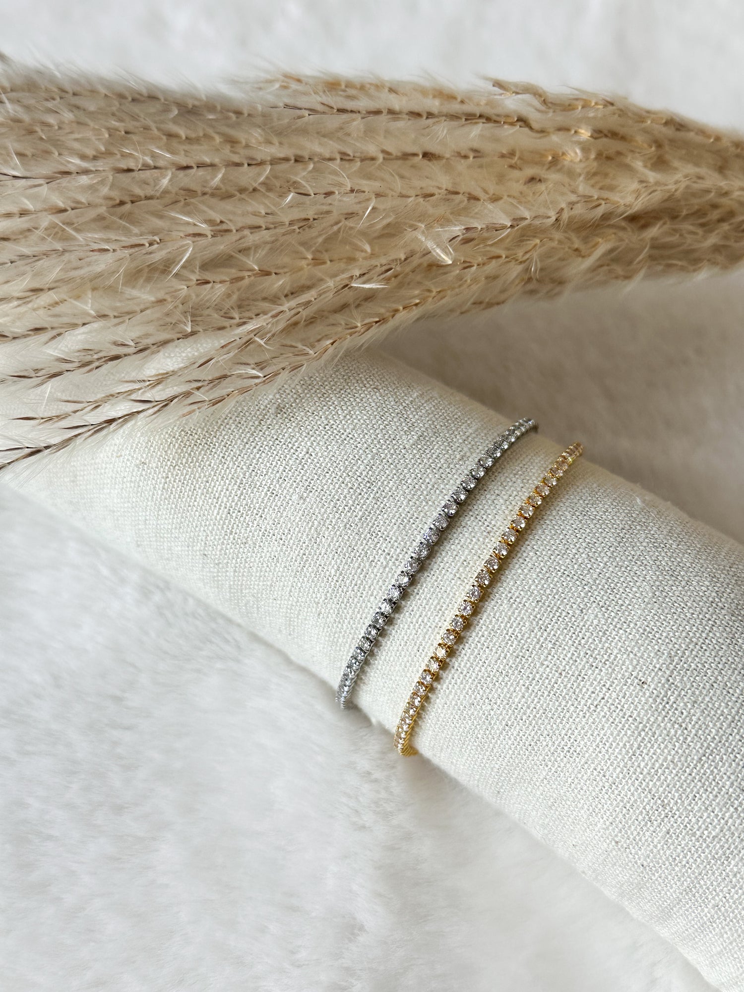 Armbänder