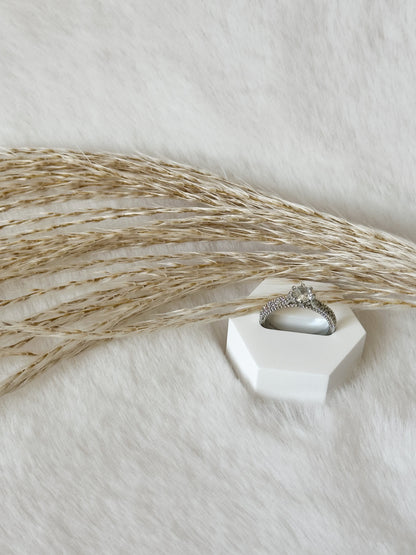 Aura ~ Ring